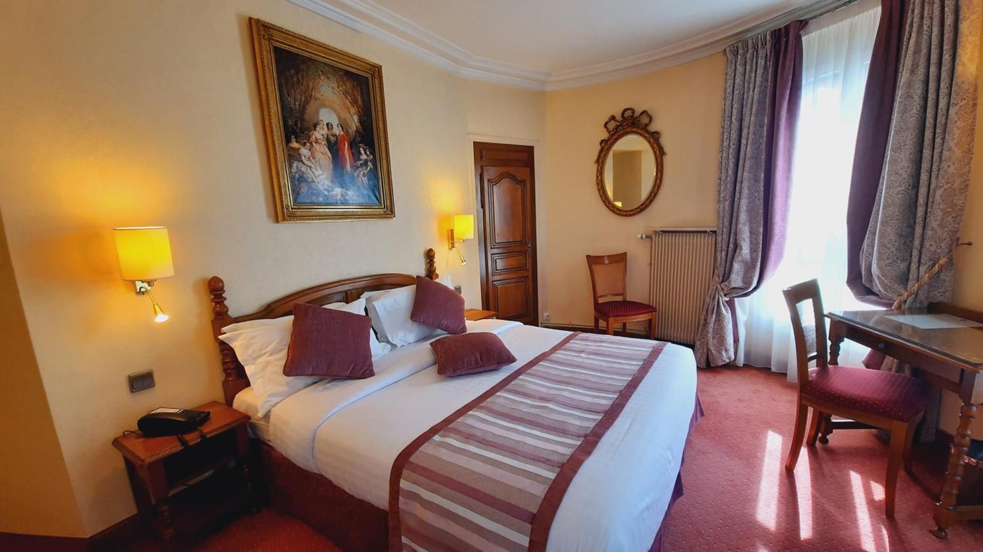 Hotel Paix Republique Париж Екстериор снимка