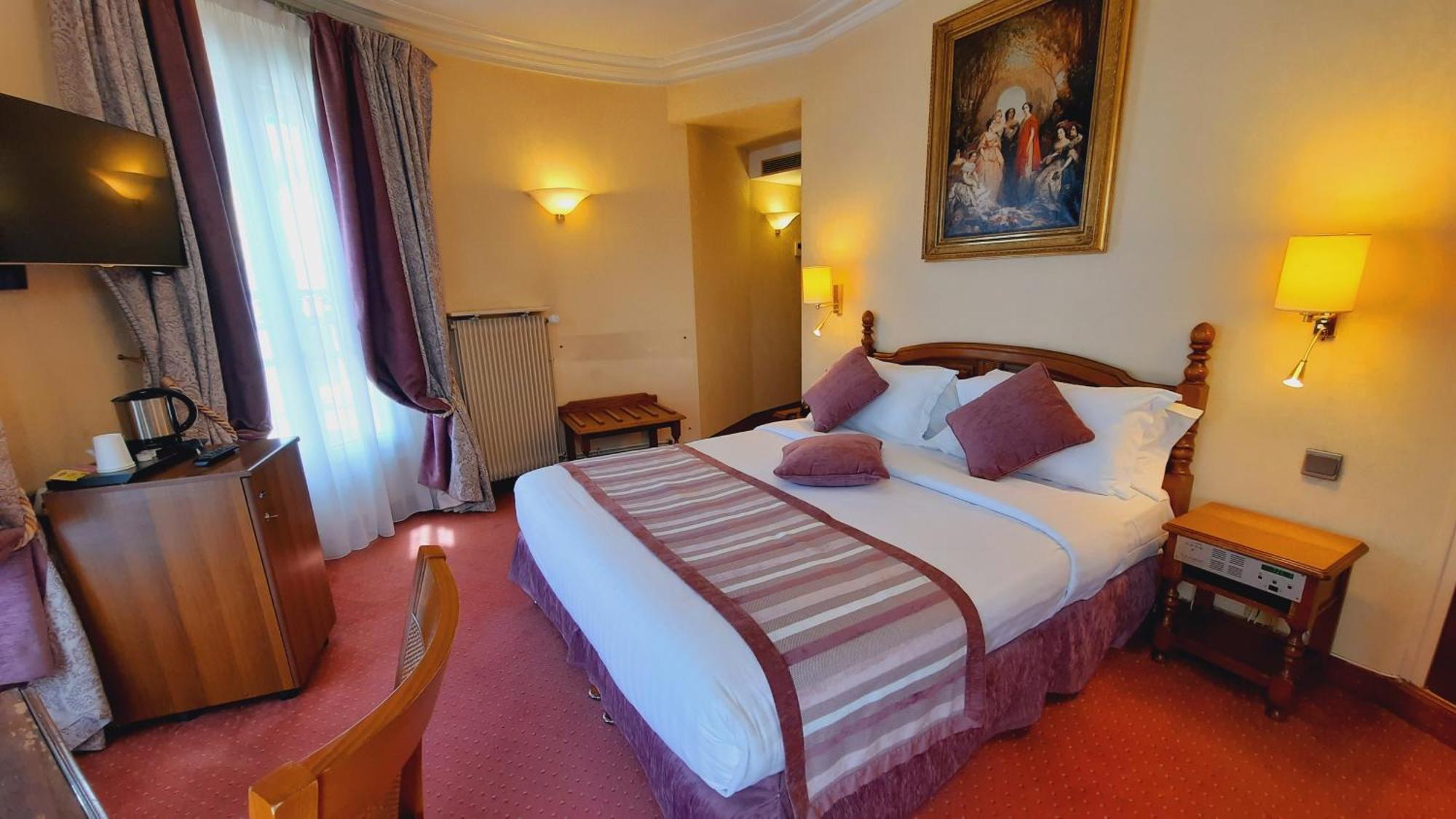 Hotel Paix Republique Париж Екстериор снимка